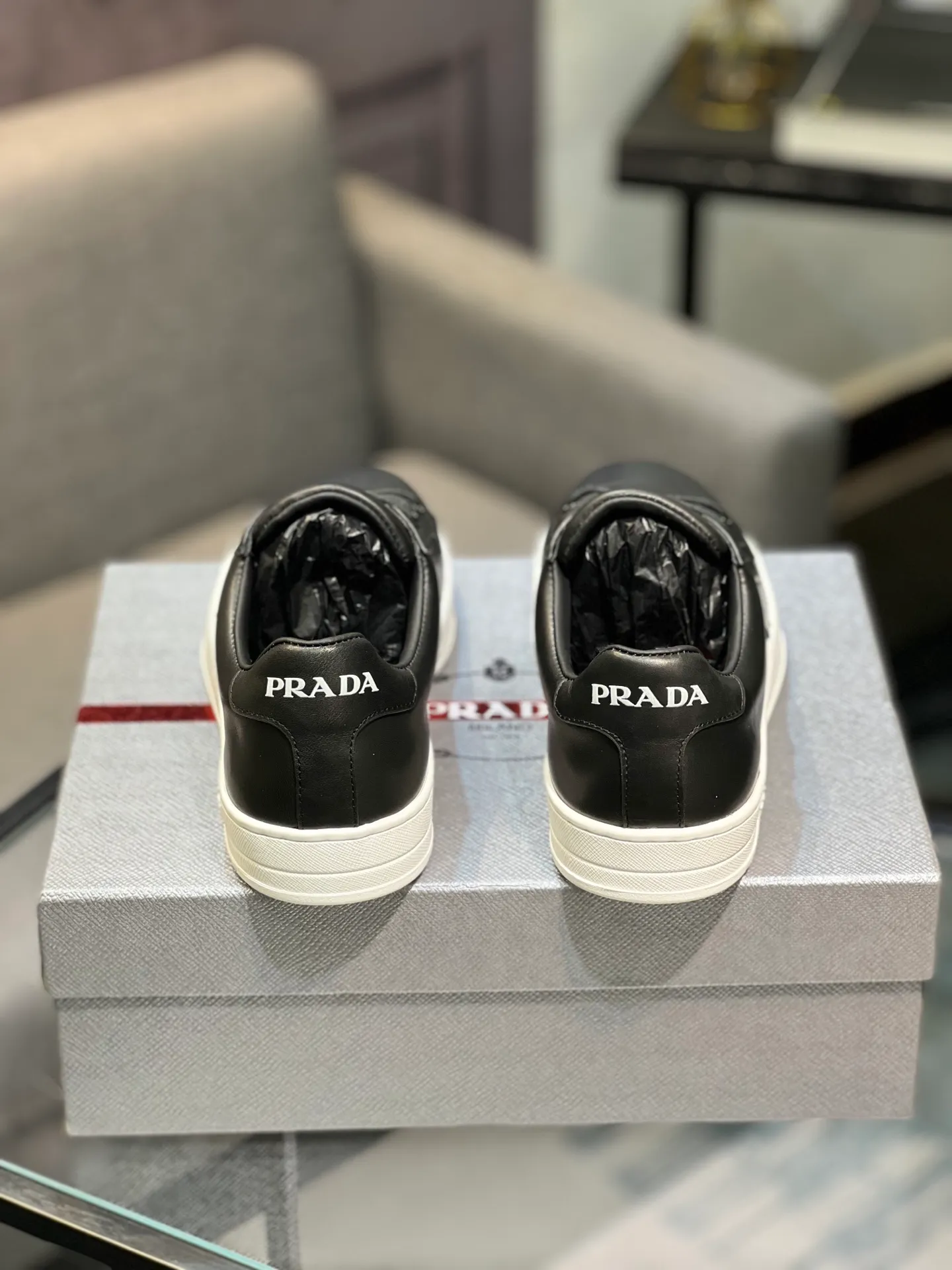 Men's shoes 💰540 [PRADA] Men's shoes are popular in the counter, official website synchronization, 1 high-quality shipment ✔️ Original frosted cowhide + cowhide lining, 1🆚1 replica, original sole, 38-45 (45 customized, non-refundable)